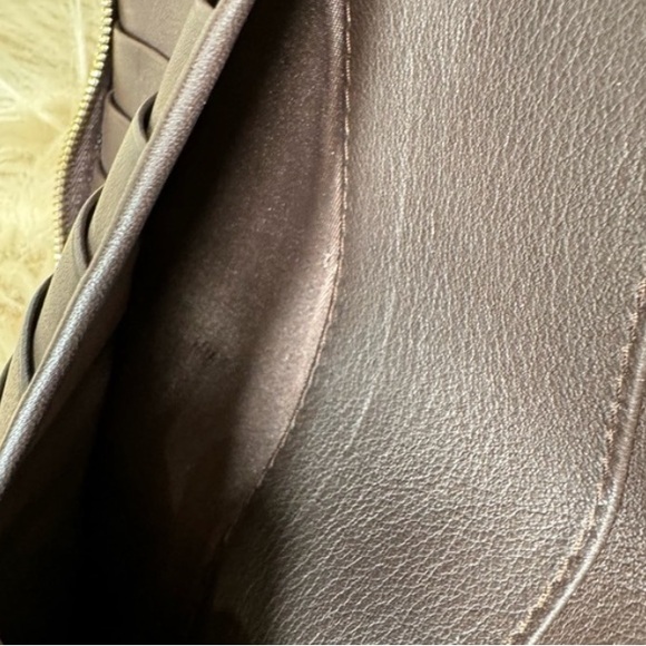 Loewe Orange Home Office Planner - Picture 12 of 15